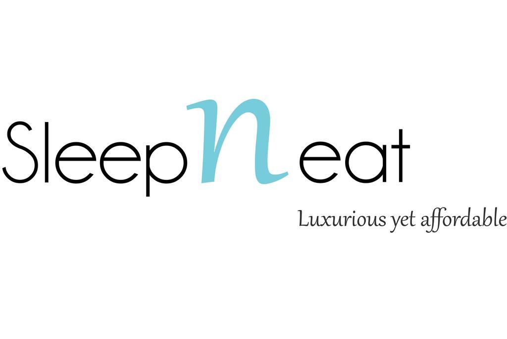 Sleepneat Bed & Breakfast Ascot  Bagian luar foto